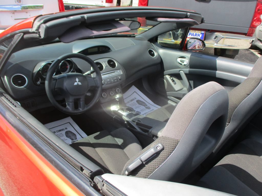 Used 2008 Mitsubishi Eclipse GS FWD image 6