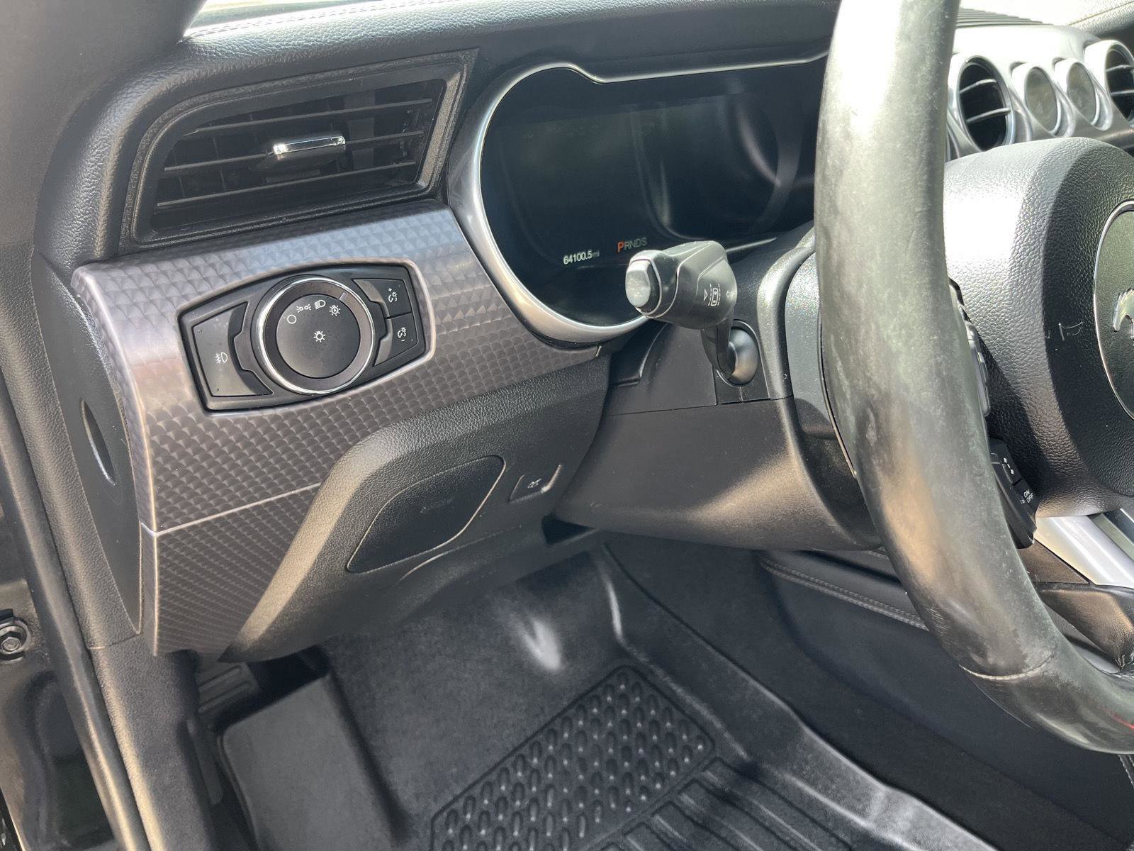 Used 2019 Ford Mustang GT Premium w/ GT Performance Package RWD image 13