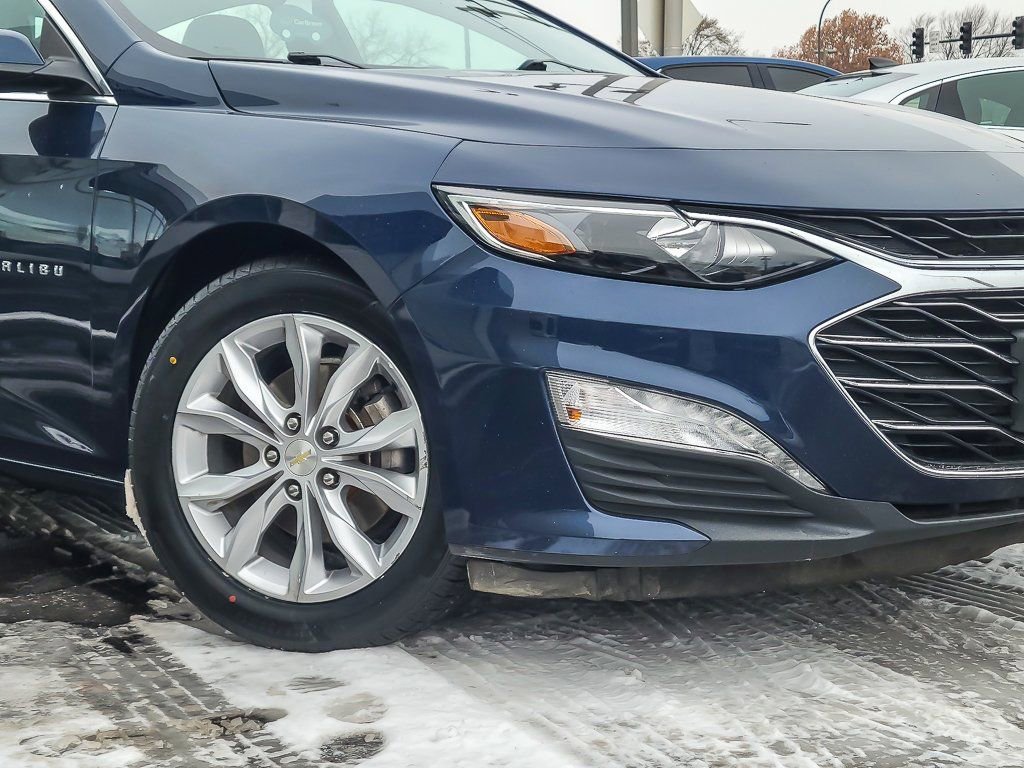 Certified 2020 Chevrolet Malibu LT image 2