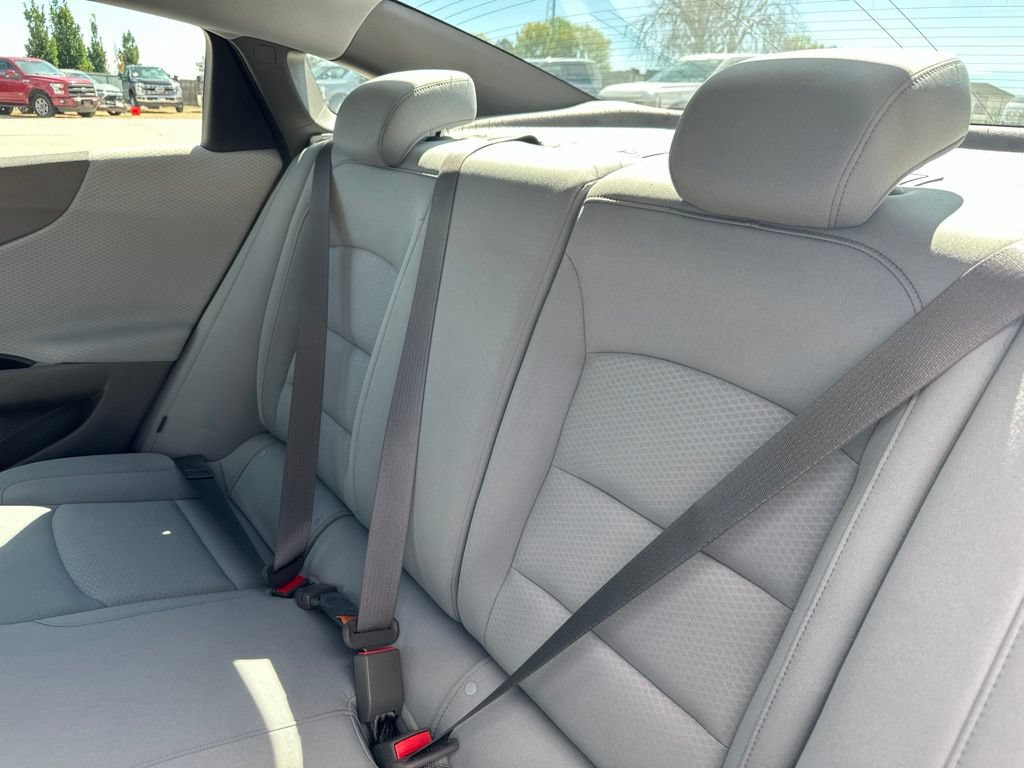Certified 2019 Chevrolet Malibu LS FWD image 17