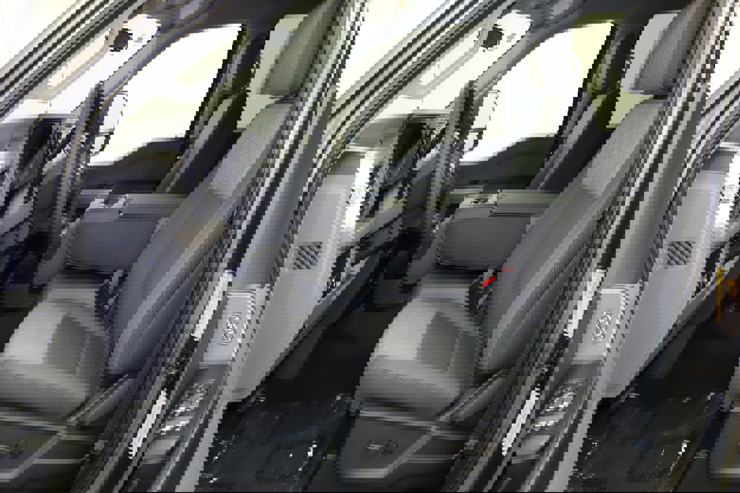 New 2026 Ford F250 XLT image 2