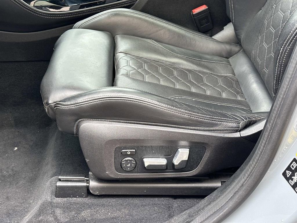 Used 2022 BMW X4 M w/ Competition Package image 27