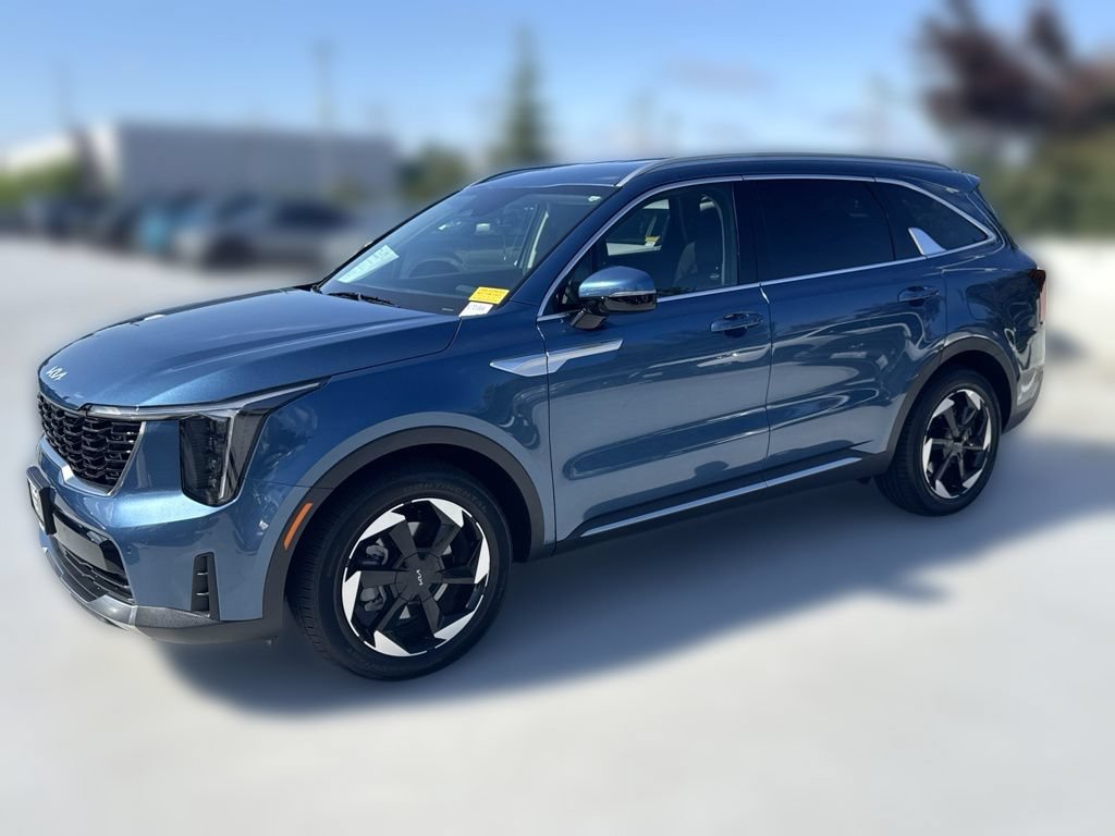 Certified 2026 Kia Sorento EX AWD/4WD image 4