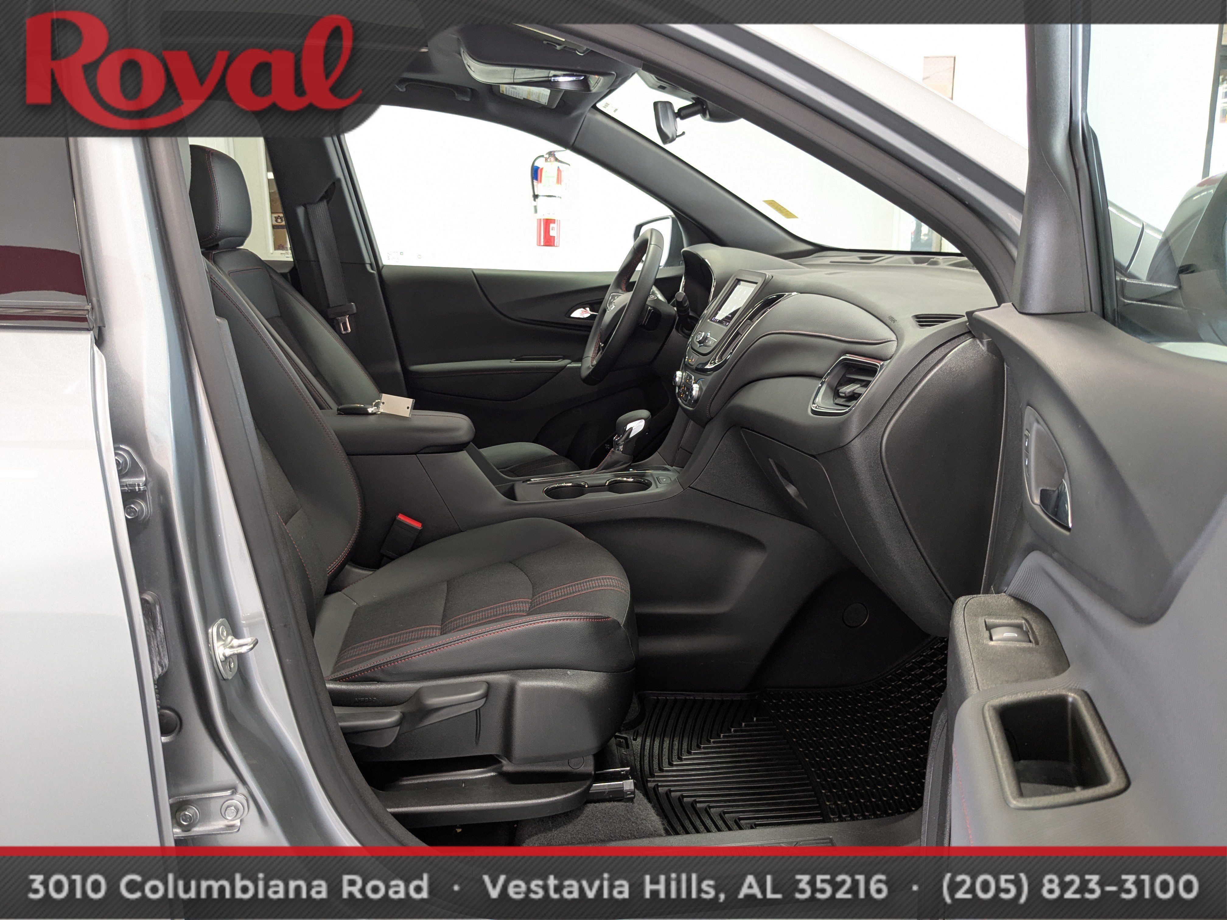 Used 2024 Chevrolet Equinox RS FWD image 8