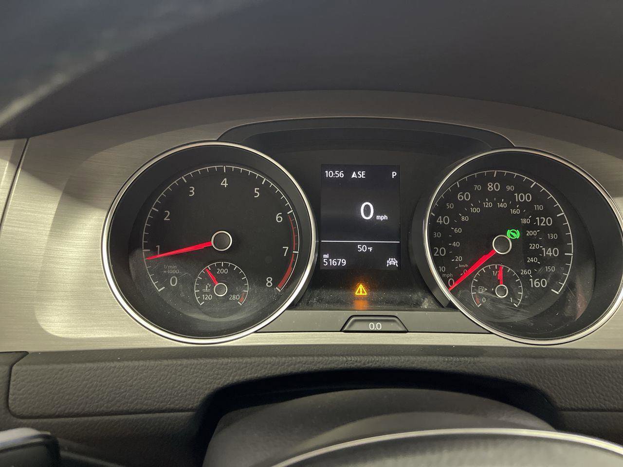 Used 2017 Volkswagen Golf Wolfsburg Edition image 15