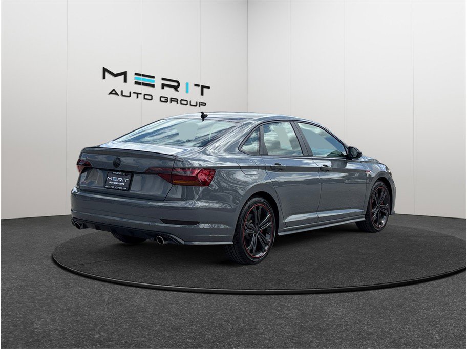 Used 2019 Volkswagen Jetta GLI image 9