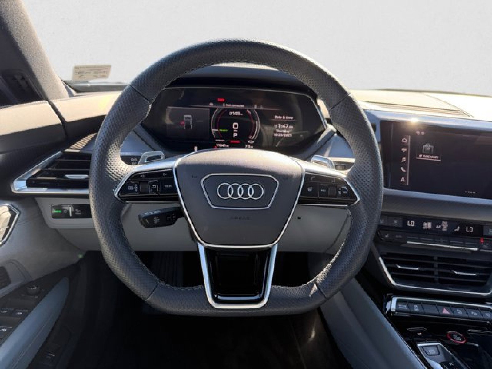 Used 2023 Audi e-tron GT Prestige w/ Prestige Package image 15