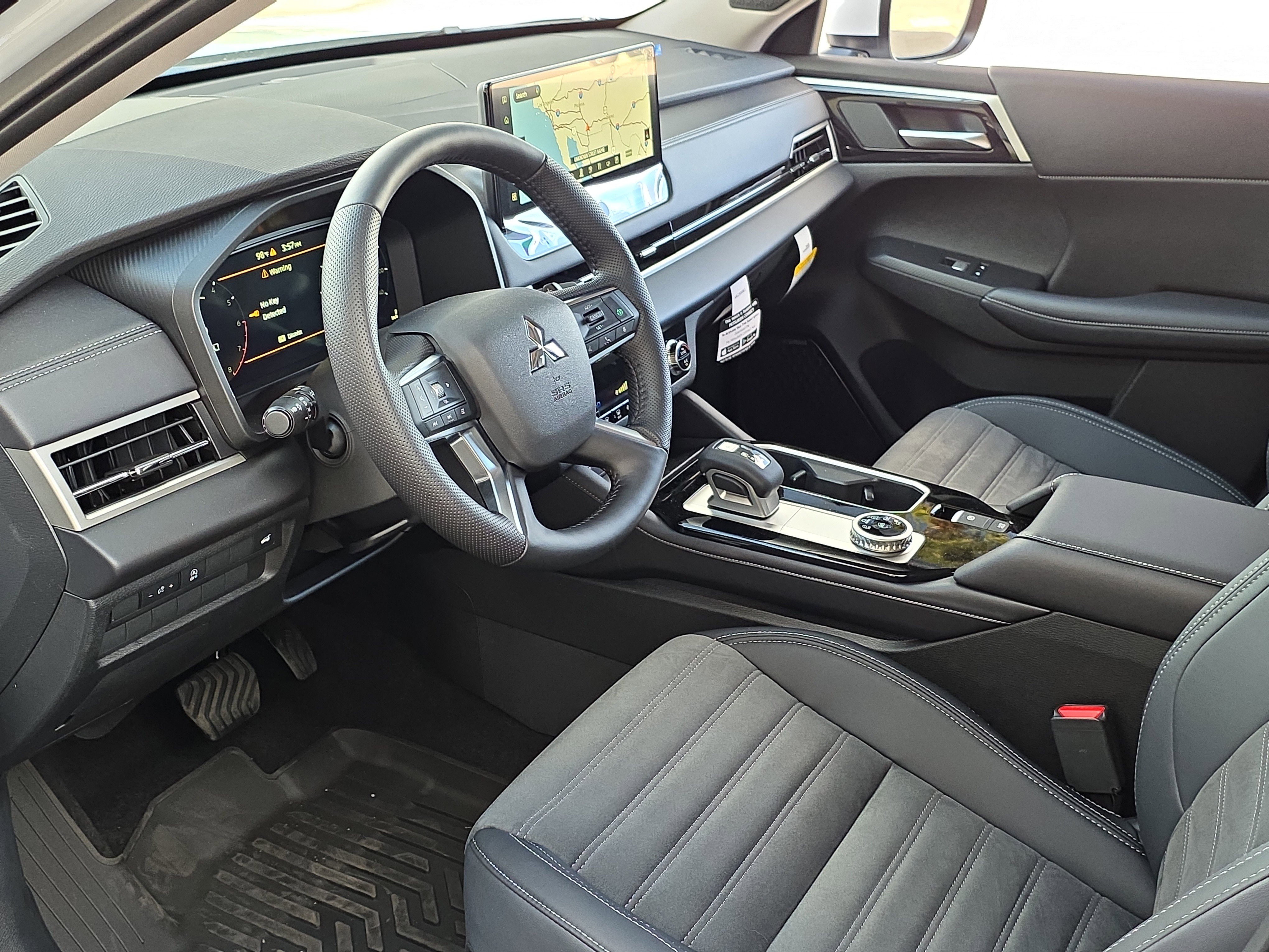 New 2026 Mitsubishi Outlander SE FWD image 12
