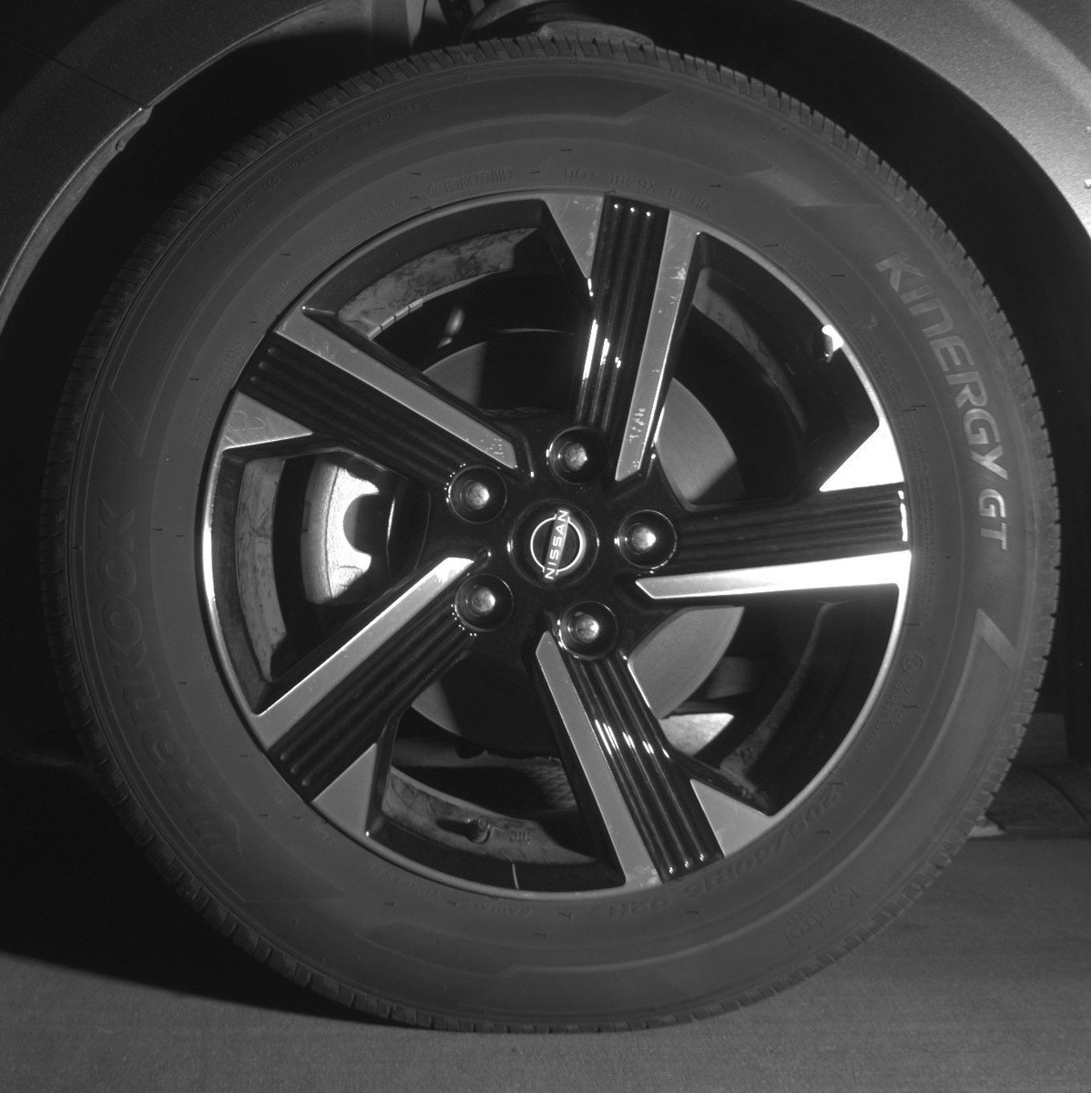 Used 2025 Nissan Sentra SV image 12