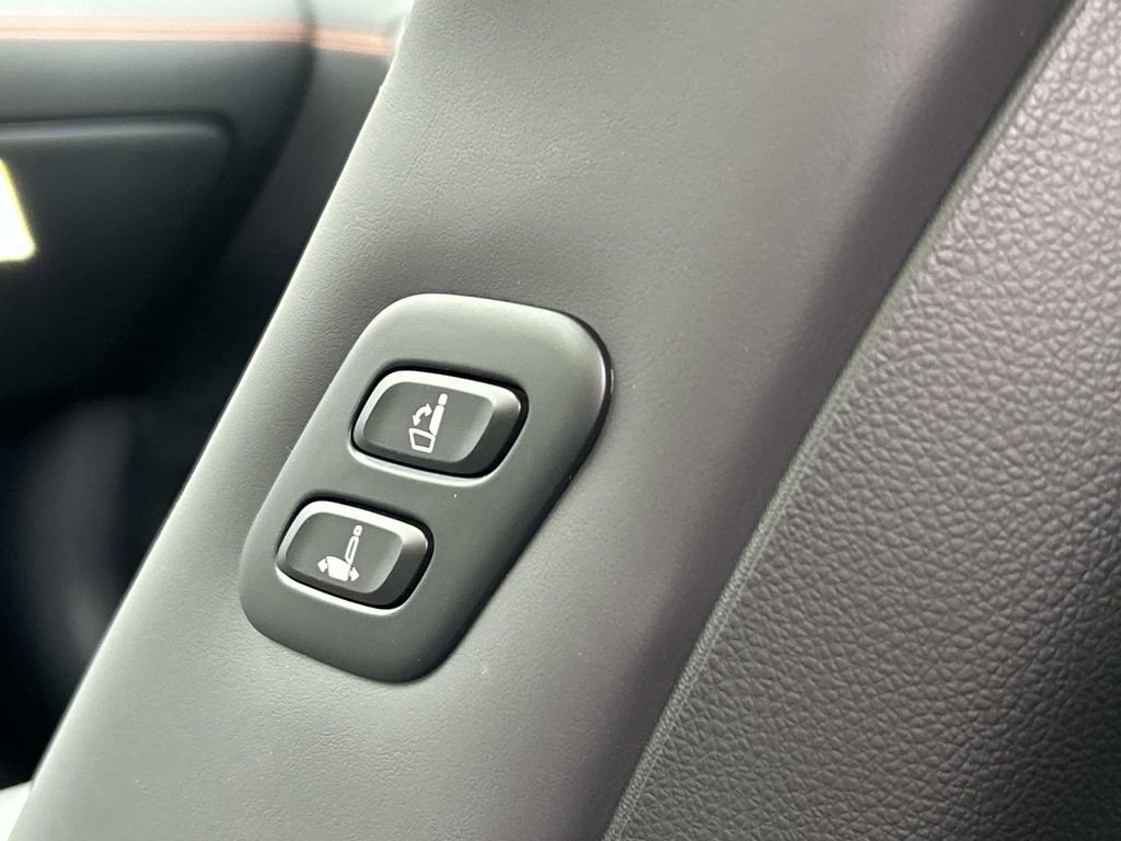 New 2026 Genesis GV70 3.5T Sport Prestige image 24