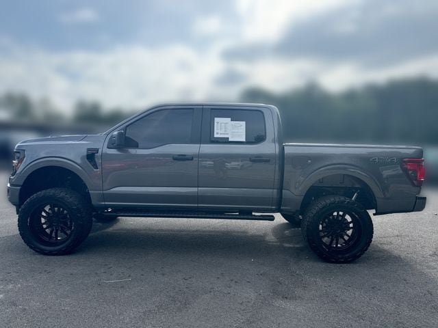 Used 2024 Ford F150 STX AWD/4WD image 5