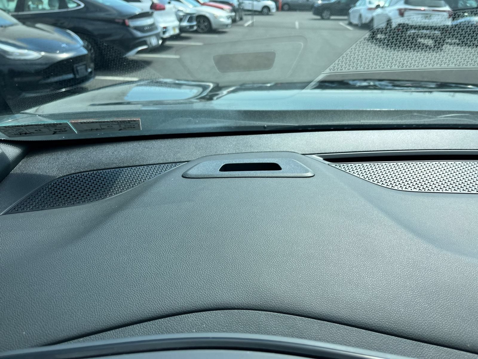 Used 2025 Chevrolet Equinox LT FWD image 34
