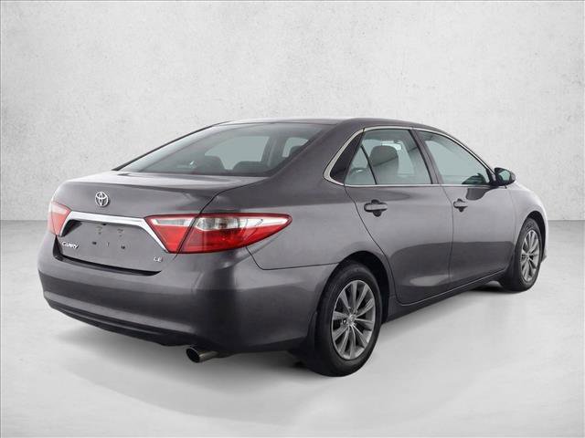 Used 2017 Toyota Camry LE image 7