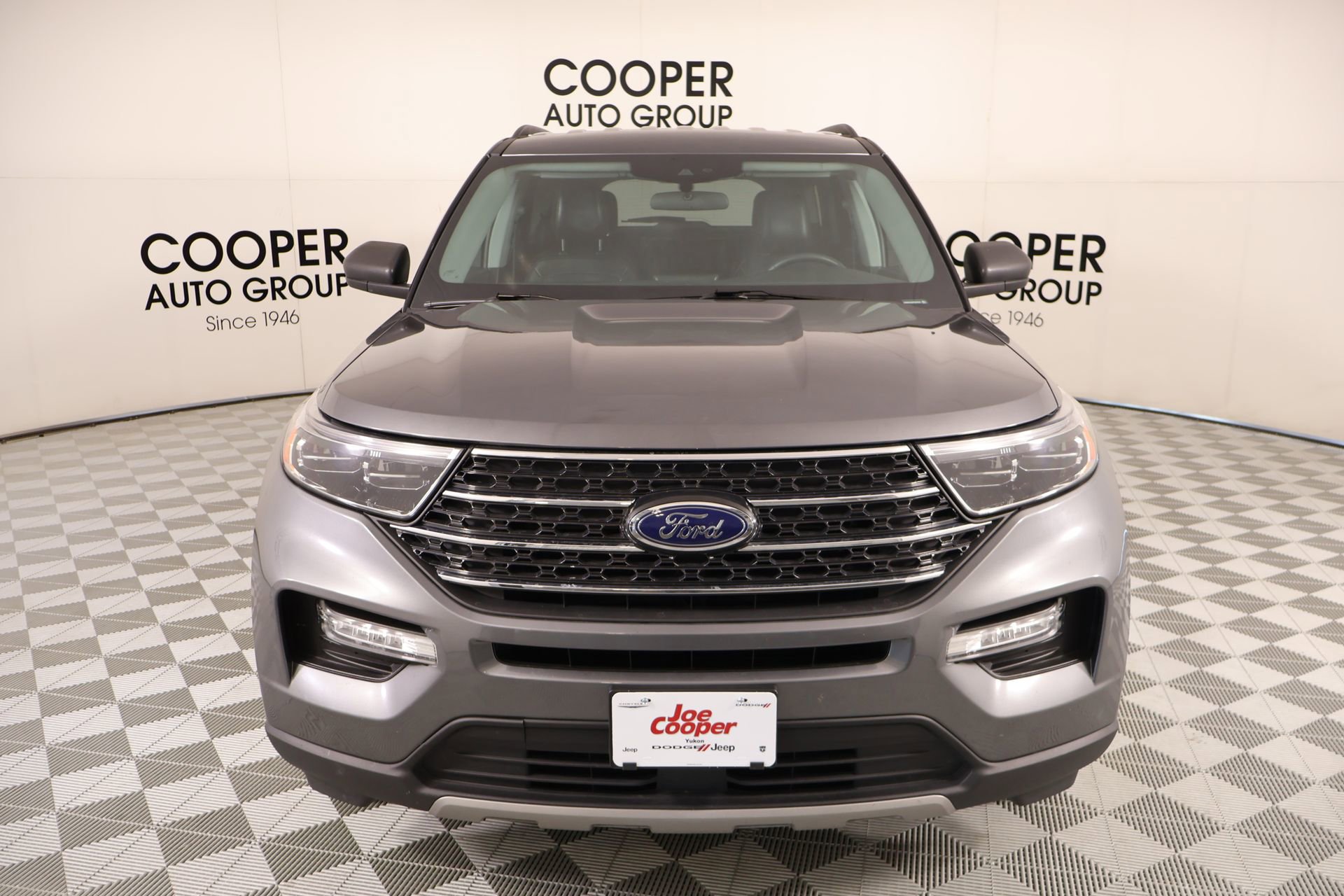 Used 2023 Ford Explorer XLT w/ Equipment Group 202A RWD image 10