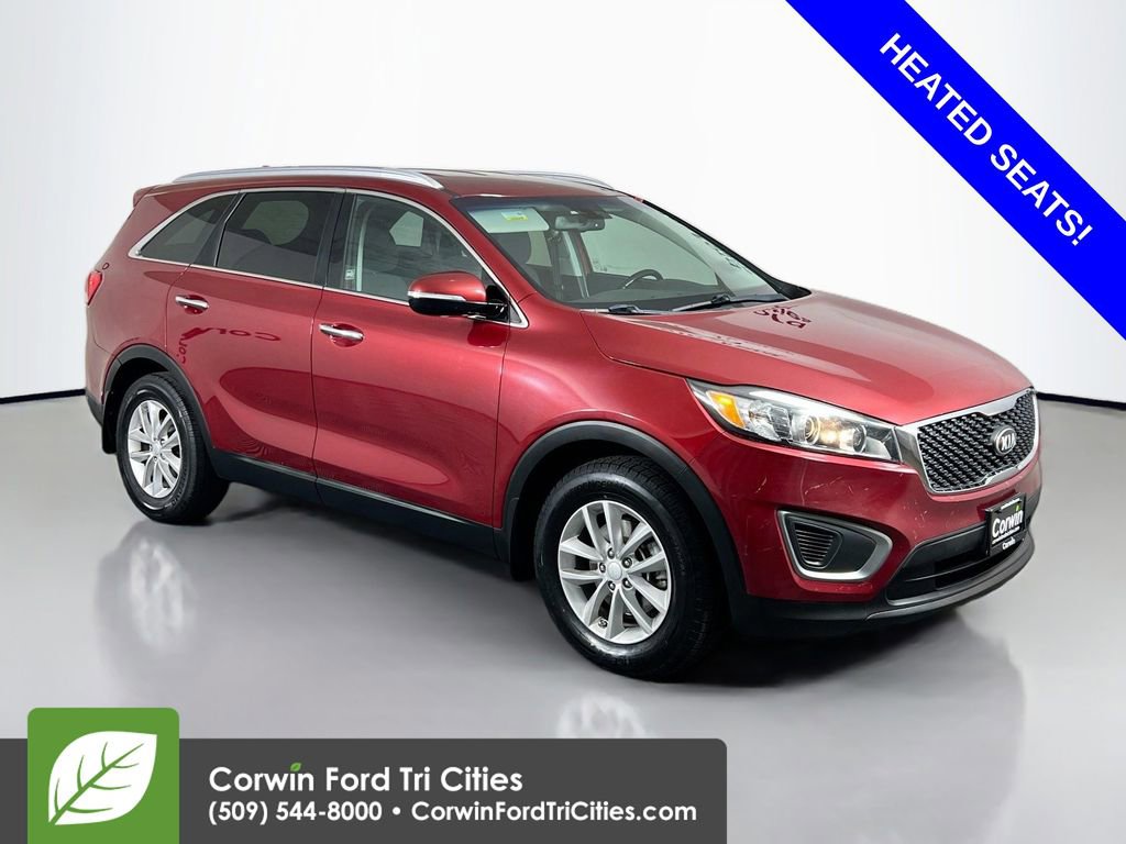 Used 2016 Kia Sorento LX w/ LX Convenience Package