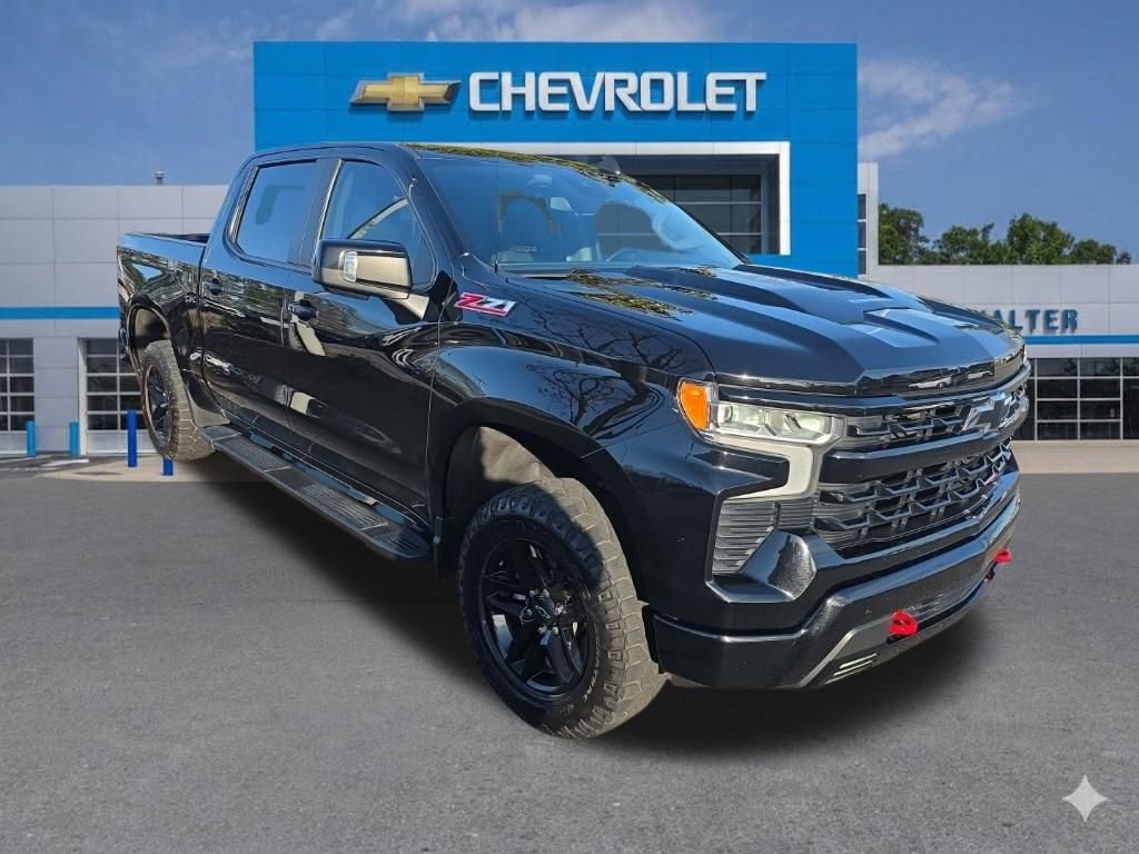 Used 2023 Chevrolet Silverado 1500 LT Trail Boss w/ LT Trail Boss Premium Package image 2