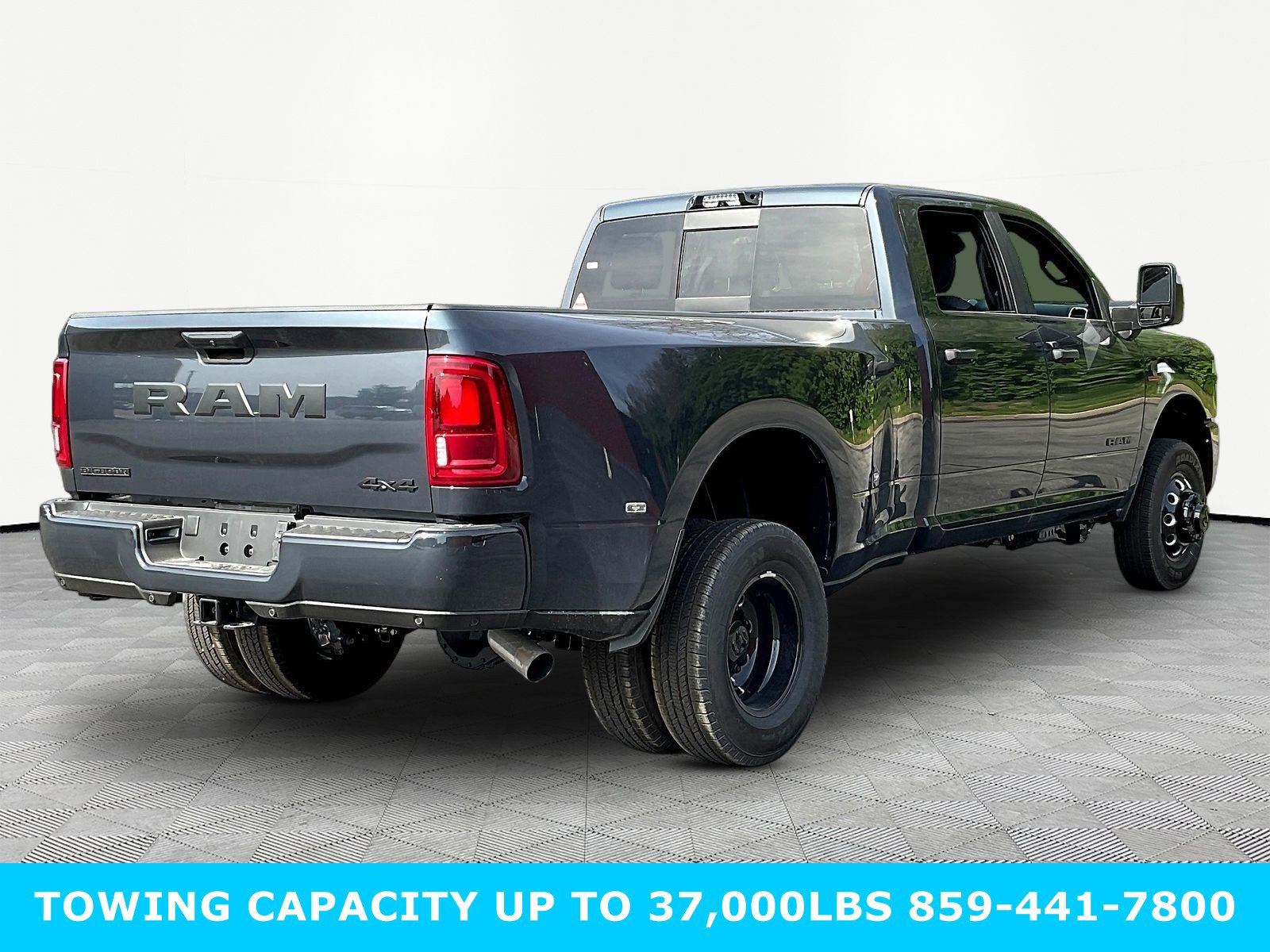 New 2026 RAM 3500 Big Horn AWD/4WD image 7