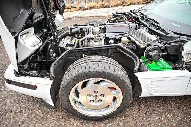 Used 1995 Chevrolet Corvette Coupe RWD image 30