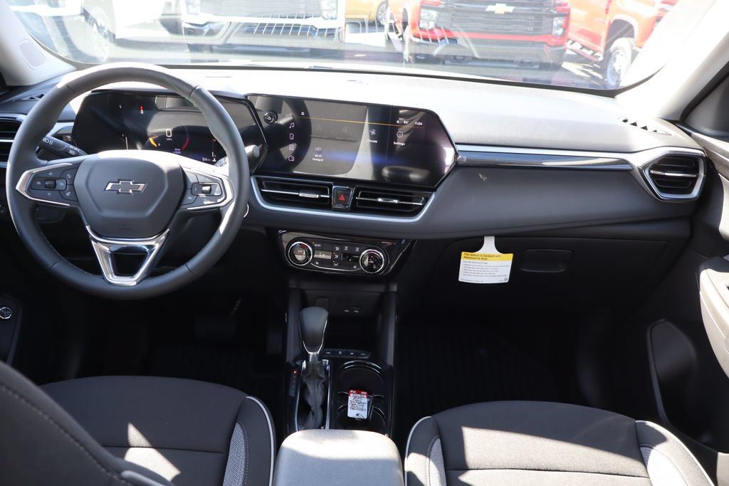 New 2026 Chevrolet TrailBlazer LT w/ Convenience Package AWD/4WD image 7