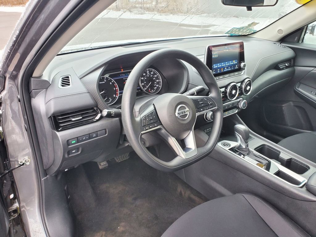 Used 2023 Nissan Sentra SV image 17