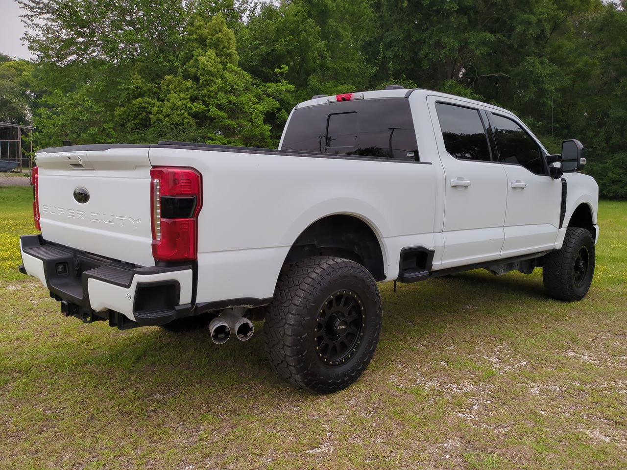Used 2024 Ford F250 Lariat w/ Lariat Ultimate Package AWD/4WD image 4