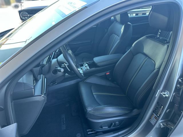 Used 2025 Kia K5 GT w/ GT1 Package image 12