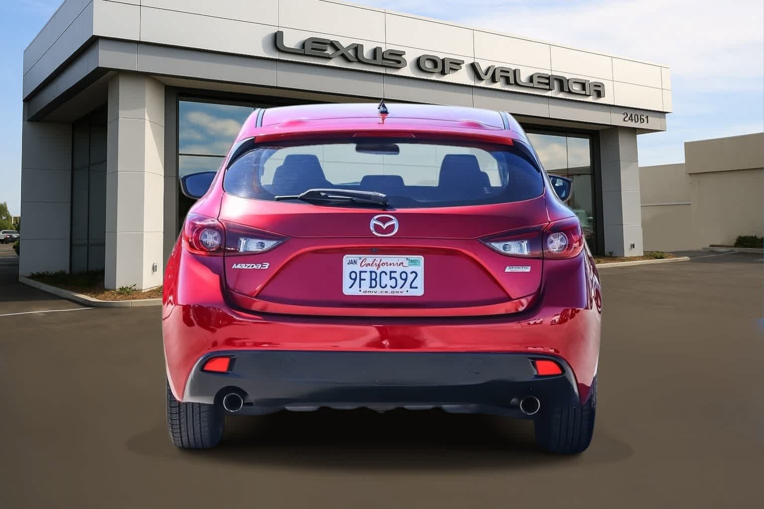Used 2016 MAZDA MAZDA3 i Sport FWD image 3