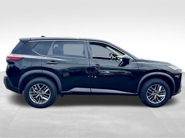 Used 2021 Nissan Rogue S AWD/4WD image 9