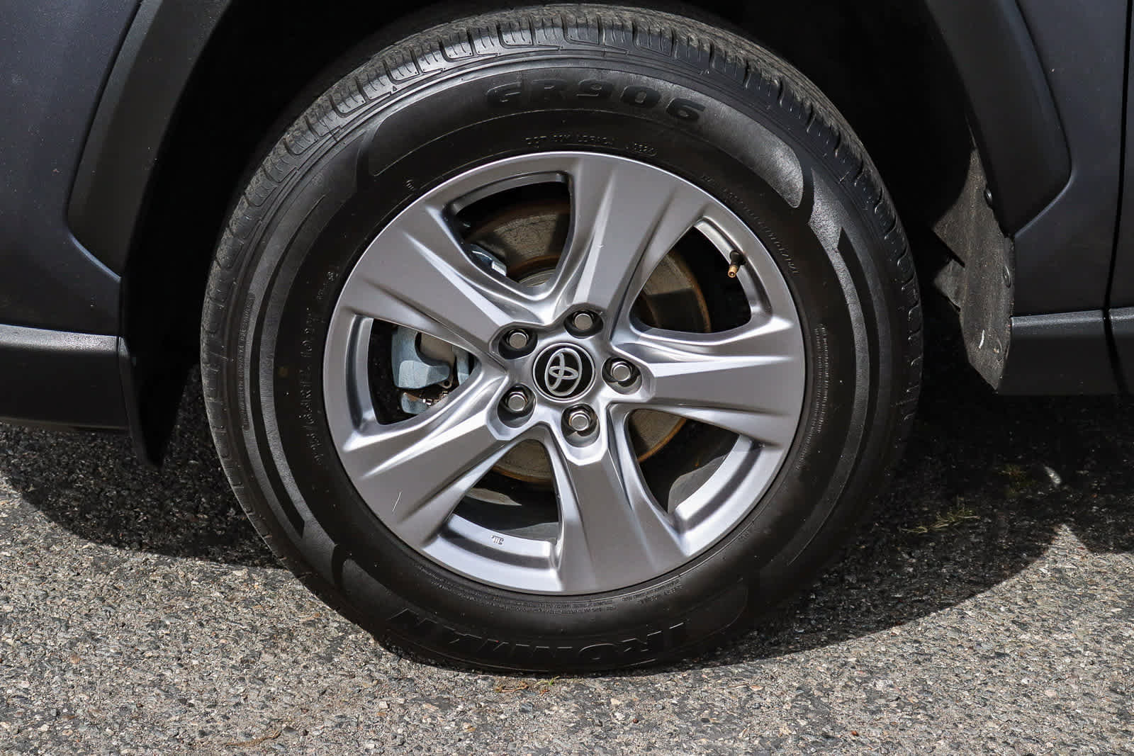 Used 2023 Toyota RAV4 XLE image 12