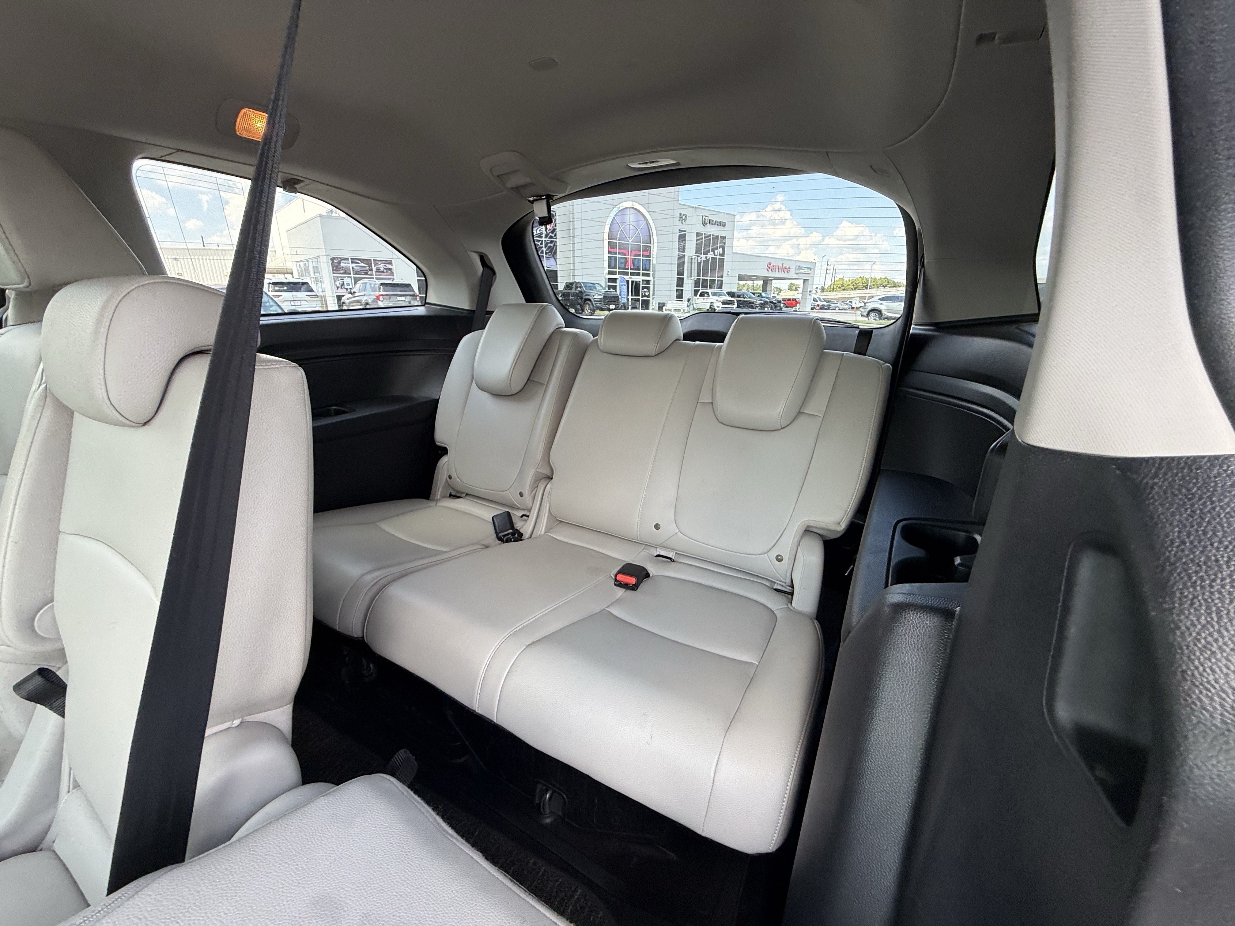 Used 2025 Honda Odyssey EX-L image 31