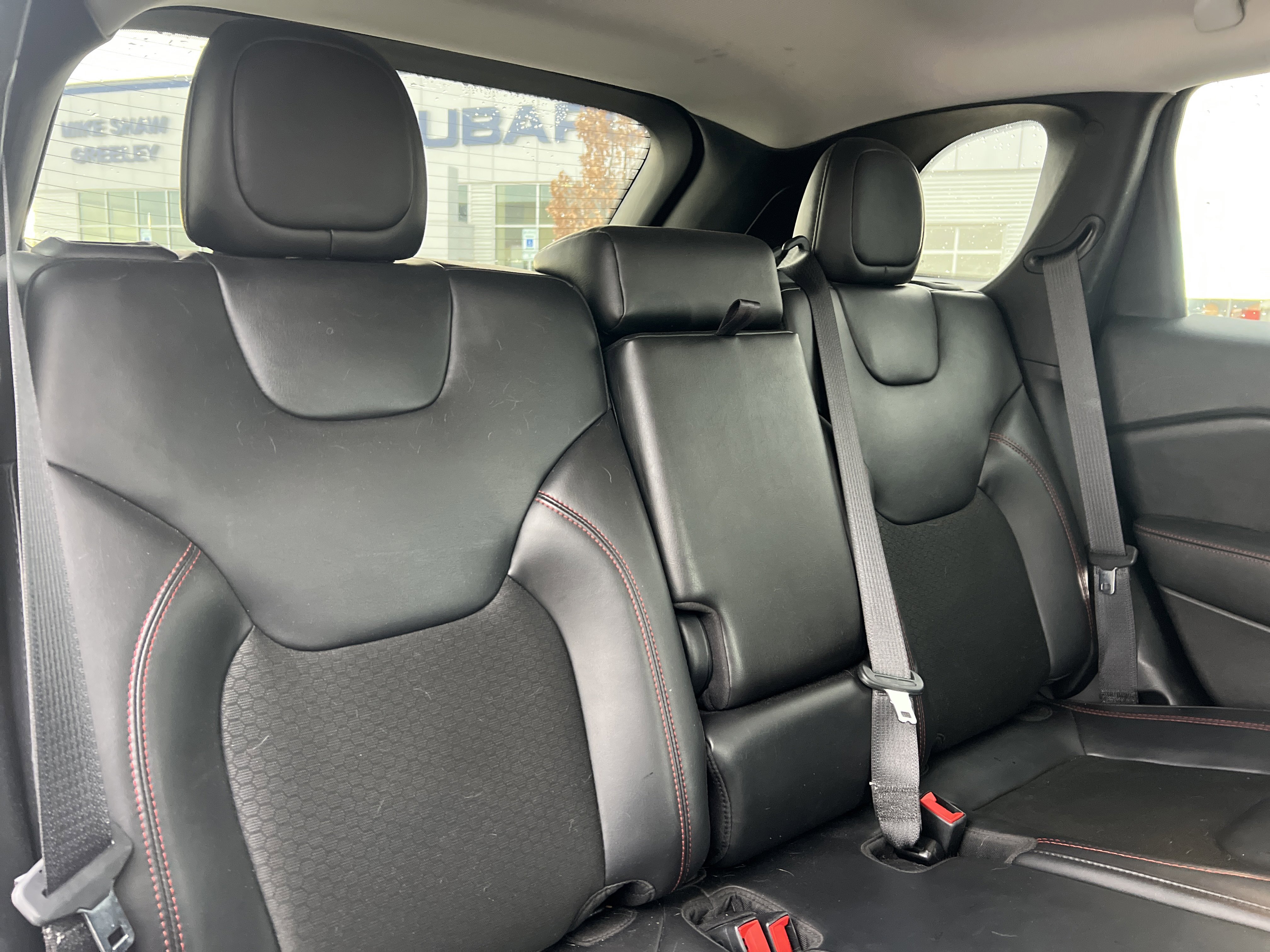 Used 2020 Jeep Cherokee Trailhawk w/ Comfort/Convenience Group image 17