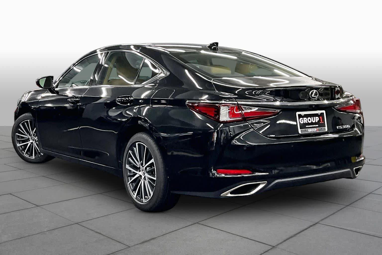 Used 2025 Lexus ES 350 w/ Premium Package FWD image 12