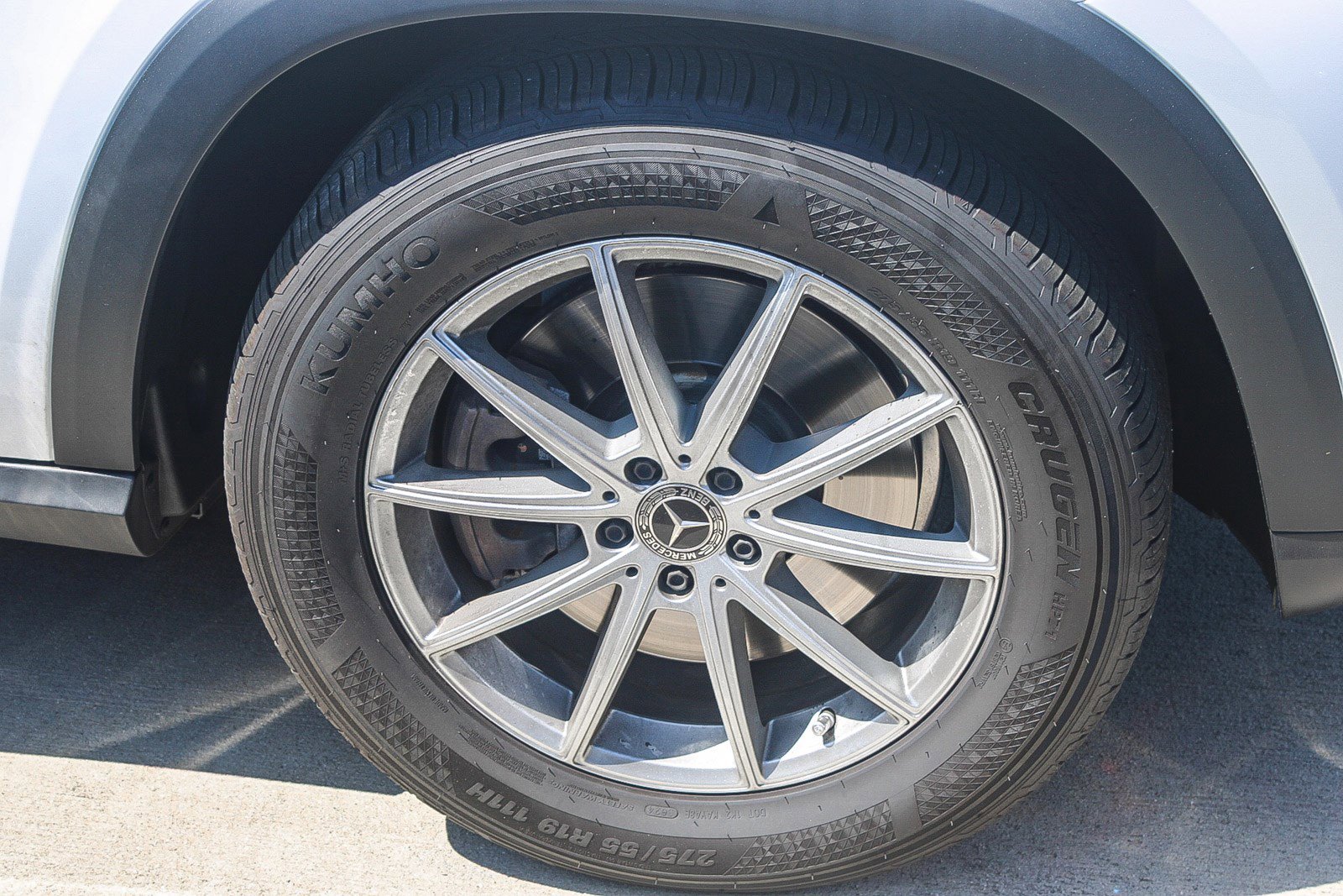 Used 2024 Mercedes-Benz GLE 450e 4MATIC image 17