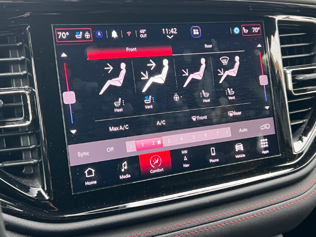 Used 2025 Dodge Durango GT AWD/4WD image 31