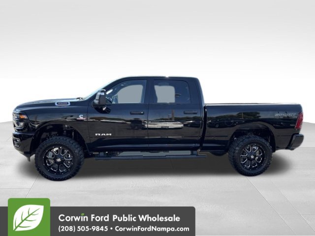 Used 2025 RAM 3500 Big Horn AWD/4WD image 8