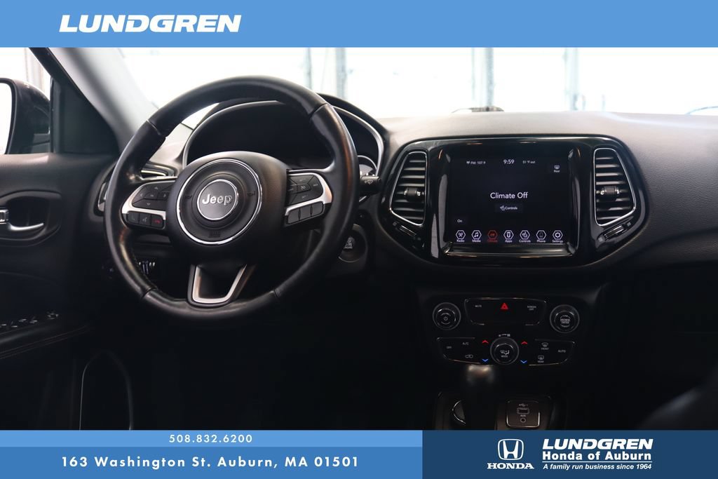 Used 2020 Jeep Compass Limited AWD/4WD image 4