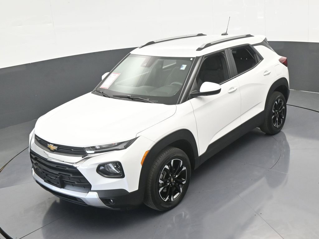 Used 2022 Chevrolet TrailBlazer LT w/ Driver Confidence Package image 40