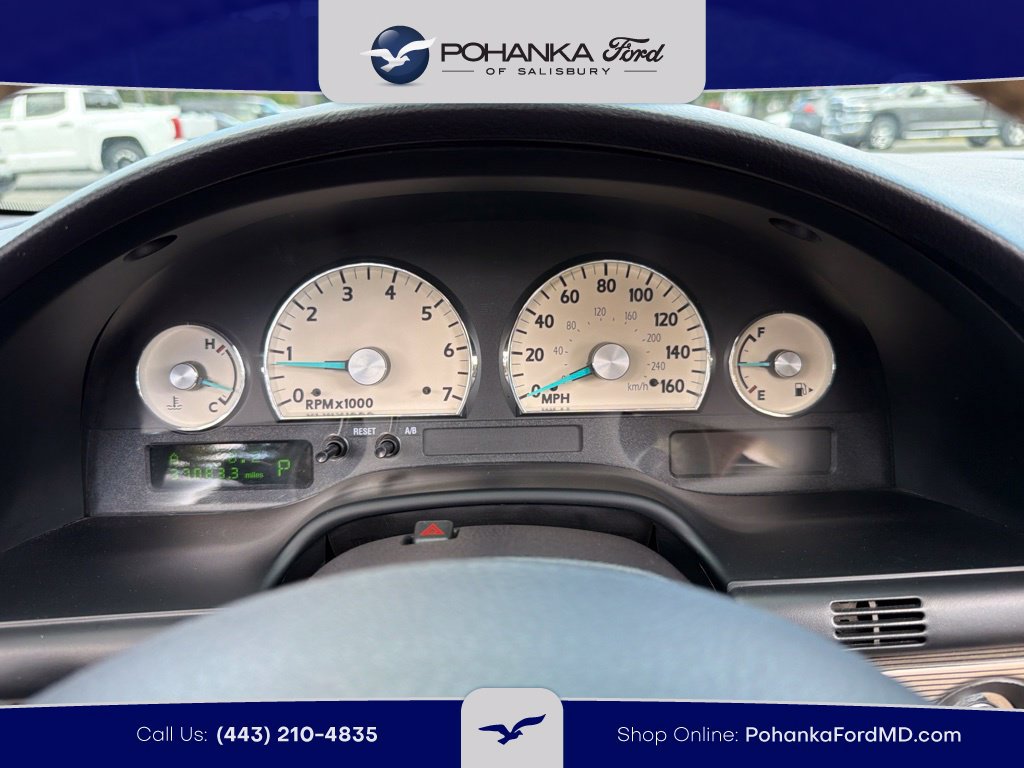 Used 2004 Ford Thunderbird RWD image 13