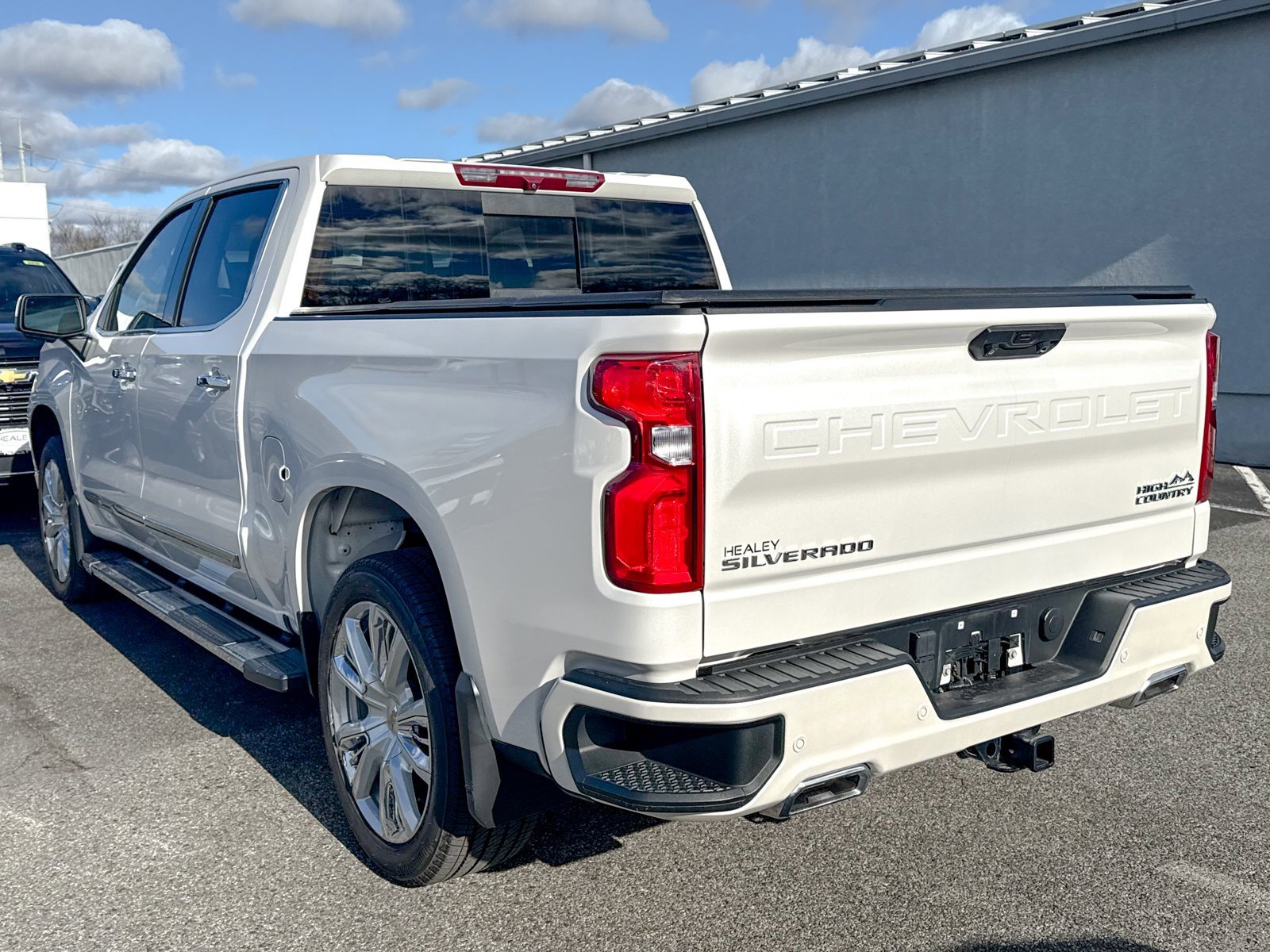 Certified 2022 Chevrolet Silverado 1500 High Country w/ High Country Premium Package image 5