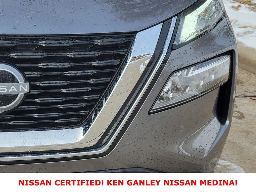 Certified 2023 Nissan Rogue SV image 10