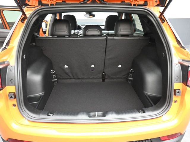 New 2026 Jeep Compass Latitude image 19