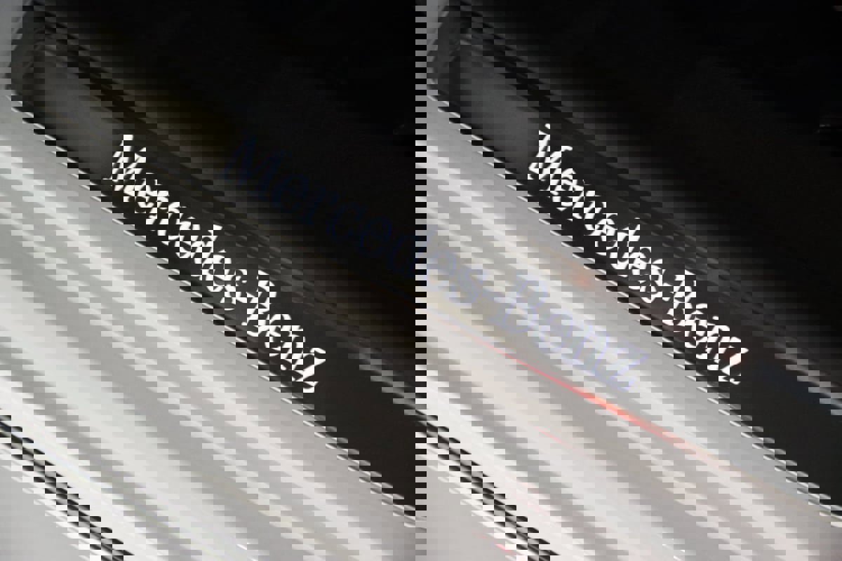 Used 2025 Mercedes-Benz E 350 4MATIC Sedan image 24