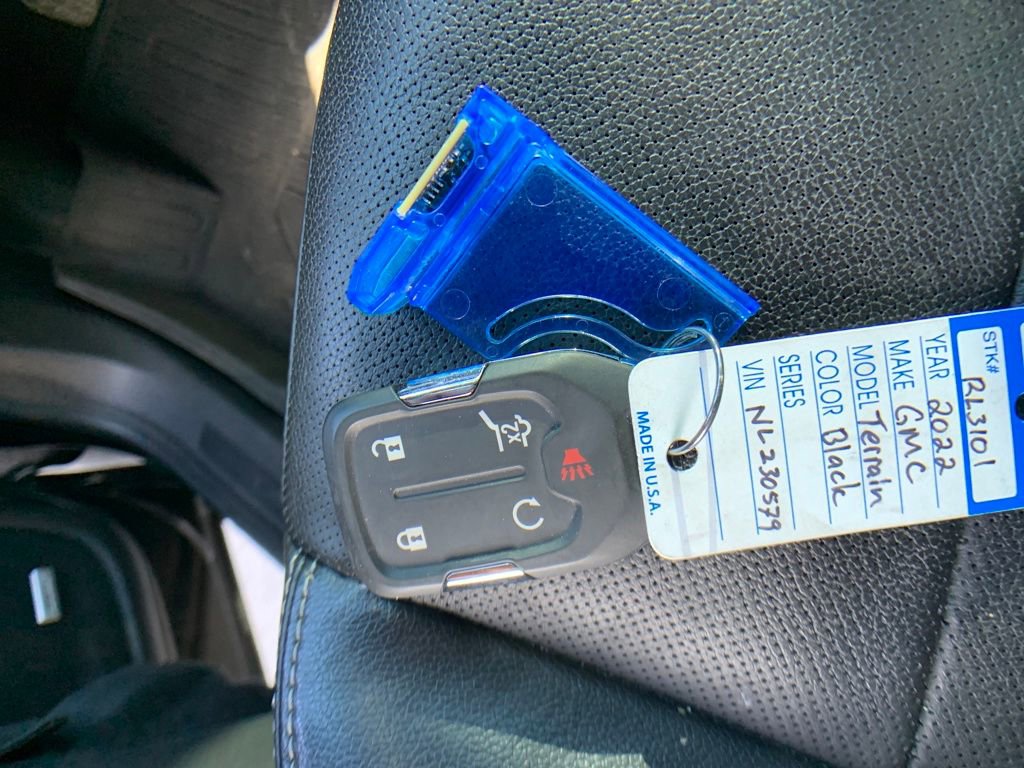 Used 2022 GMC Terrain SLT w/ Infotainment Package II image 31