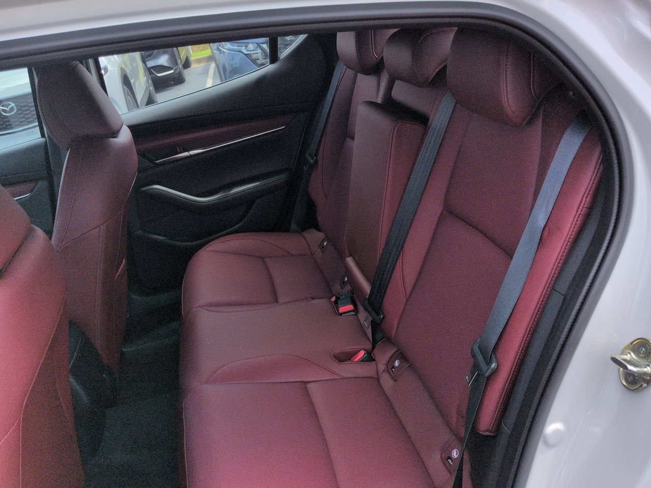 New 2026 MAZDA MAZDA3 2.5 S Hatchback w/ Premium Pkg FWD image 13