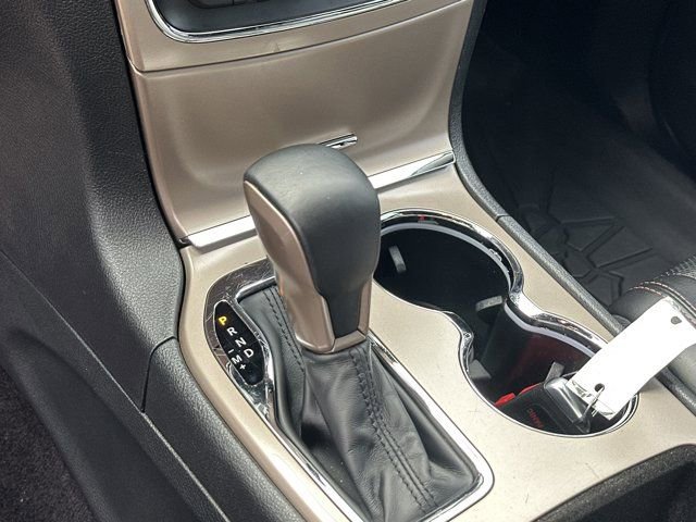 Used 2016 Jeep Grand Cherokee Limited 75th Anniversary image 31