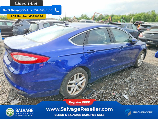 Used 2016 Ford Fusion SE w/ Equipment Group 202A FWD image 4