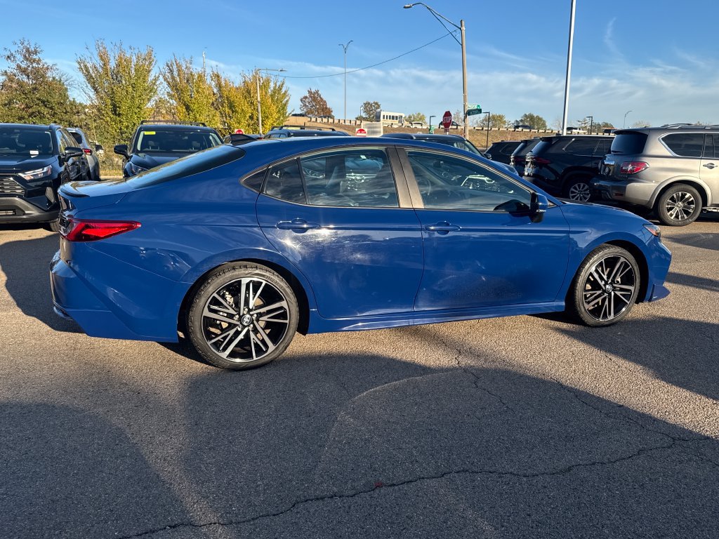 Used 2025 Toyota Camry XSE AWD/4WD image 8