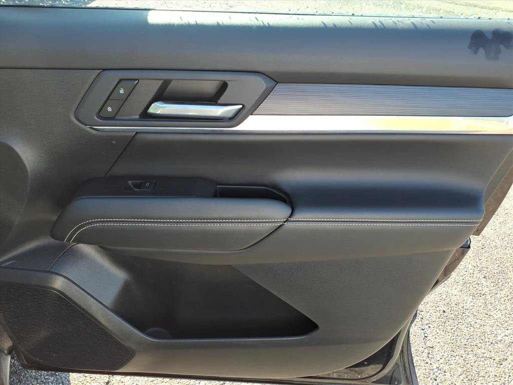 Used 2026 GMC Terrain Elevation AWD/4WD image 14