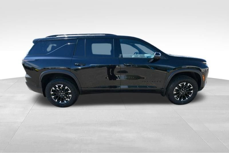 Used 2026 Chevrolet Traverse Z71 AWD/4WD image 8