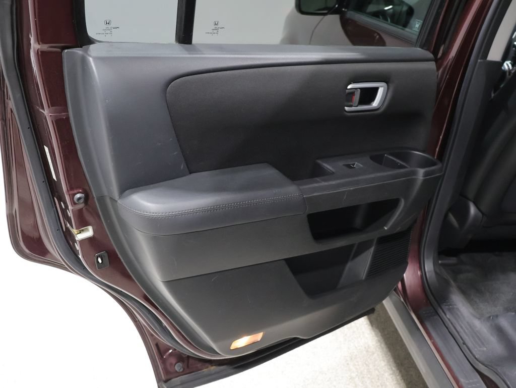 Used 2011 Honda Pilot EX image 18